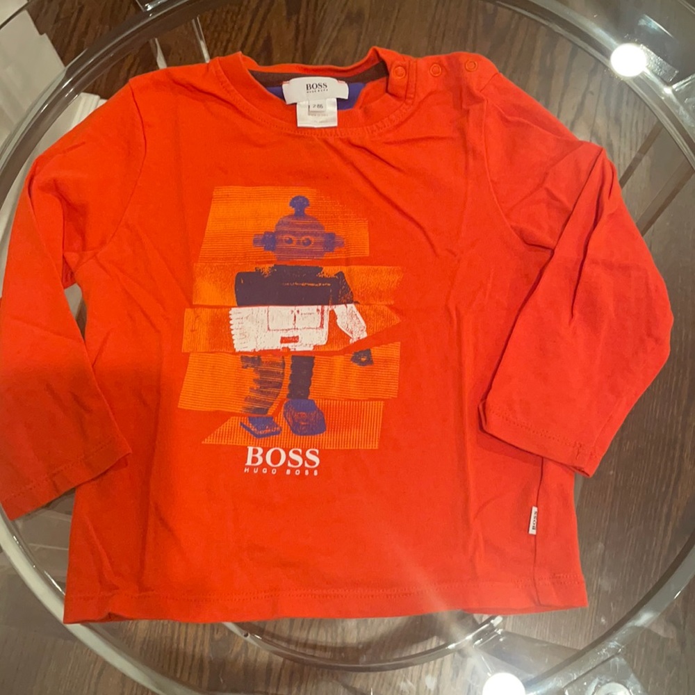 Boss long sleeve tee size 2